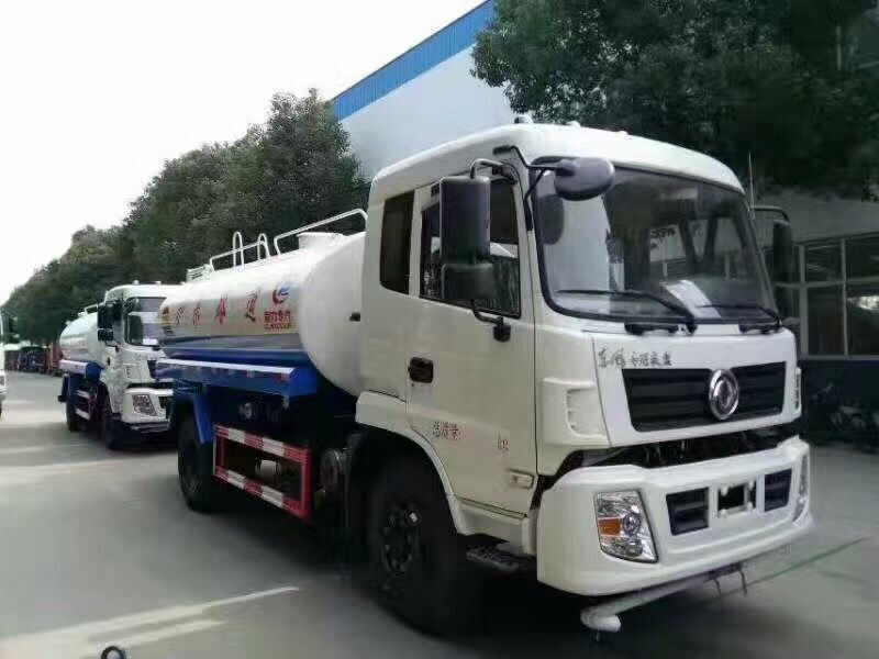 12噸(12方)東風專用底盤綠化灑水車圖片 12噸(12方)東風專用底盤綠化灑水車圖片