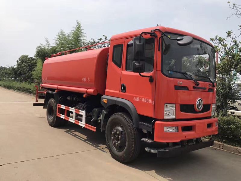 12噸(12方)東風(fēng)T3綠化灑水車圖片 12噸(12方)東風(fēng)T3綠化灑水車圖片