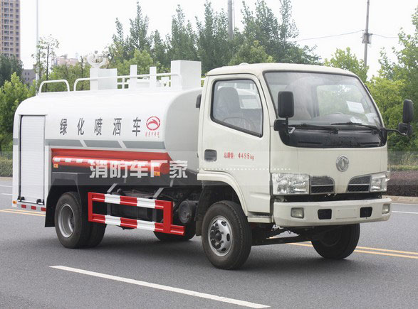 消防灑水車射程_4噸東風(fēng)多利卡消防灑水車價(jià)格