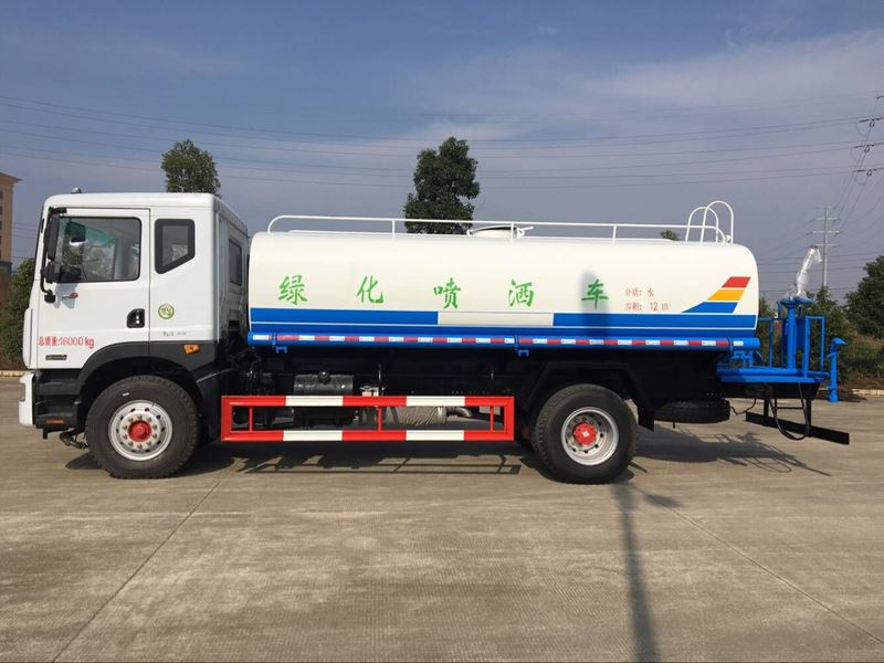 東風(fēng)灑水車圖片 東風(fēng)灑水車圖片