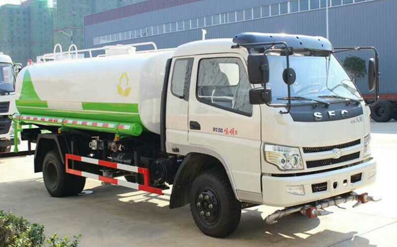 8方灑水車(chē)廠家_時(shí)風(fēng)9方不上戶(hù)綠化灑水車(chē)廠家價(jià)格