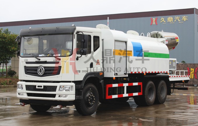 100米風送式霧炮東風御虎后雙橋多功能抑塵車