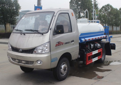 小型灑水車價(jià)格_北汽黑豹2噸小型灑水車