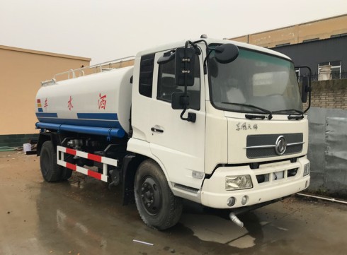 東風(fēng)天錦10噸灑水車圖片 東風(fēng)天錦10噸灑水車圖片
