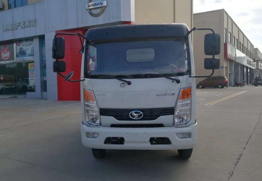 時風風馳5方藍牌灑水車圖片 時風風馳5方藍牌灑水車圖片