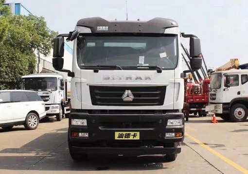 國六重汽汕德卡多功能抑塵車