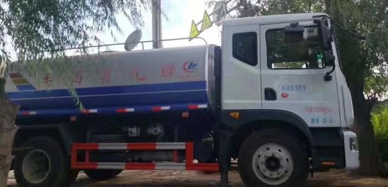 帶戶二手灑水車圖片 帶戶二手灑水車圖片