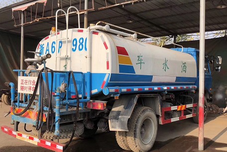 二手東風(fēng)145國(guó)五帶手續(xù)12噸灑水車(chē)4