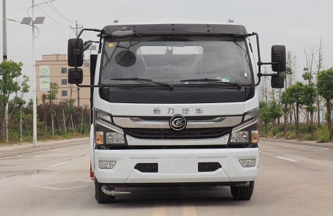 小型灑水車廠家報價_5方純電動小型灑水車