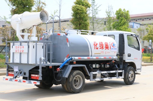 國六4噸東風小福瑞卡藍牌噴霧灑水車 國六4噸東風小福瑞卡藍牌噴霧灑水車