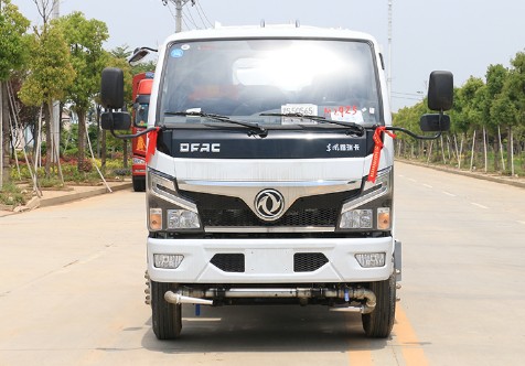 藍牌灑水車噸位及價格_國六4噸東風小福瑞卡藍牌噴霧灑水車廠家價格