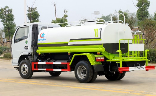 國六5噸東風小福瑞卡灑水車圖片 國六5噸東風小福瑞卡灑水車圖片