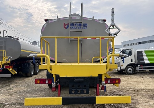 東風華神T5前四后八25方灑水車_凱力風牌KLF5310GPSE6型綠化噴灑車 東風華神T5前四后八25方灑水車_凱力風牌KLF5310GPSE6型綠化噴灑車